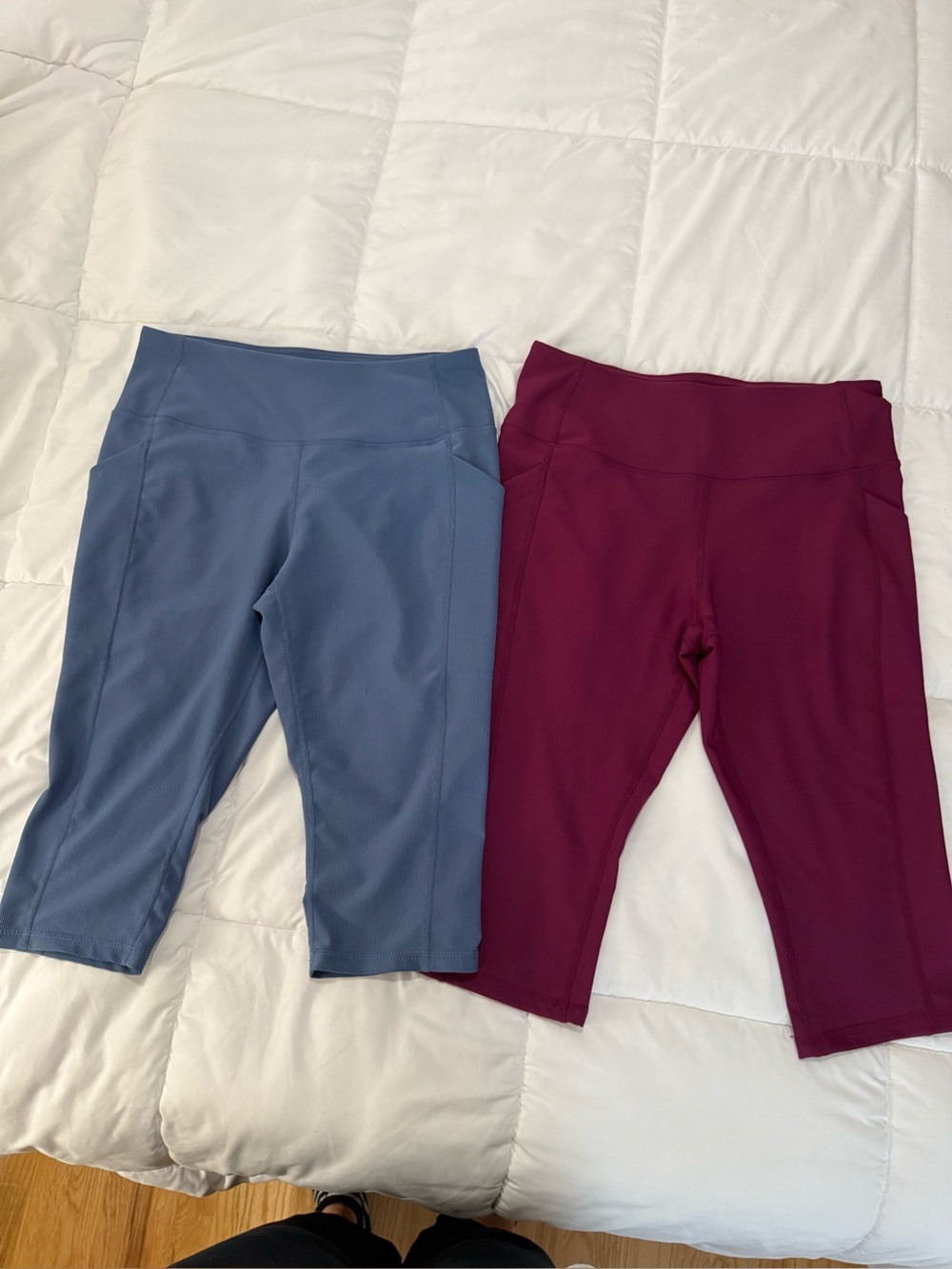 Women’s Active Capri Leggings - Blue and Burgundy